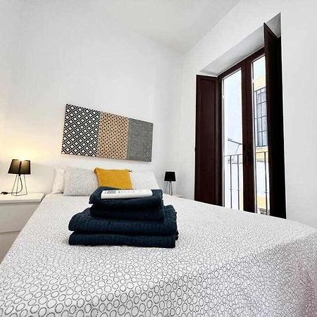Aym Places Buen Viaje Parking Incluido Daire Sevilla Dış mekan fotoğraf