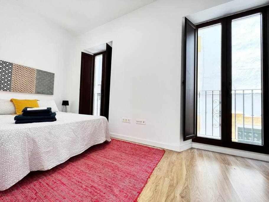 Aym Places Buen Viaje Parking Incluido Daire Sevilla Dış mekan fotoğraf