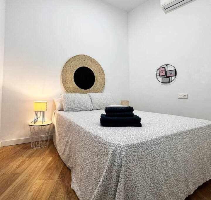 Aym Places Buen Viaje Parking Incluido Daire Sevilla Dış mekan fotoğraf